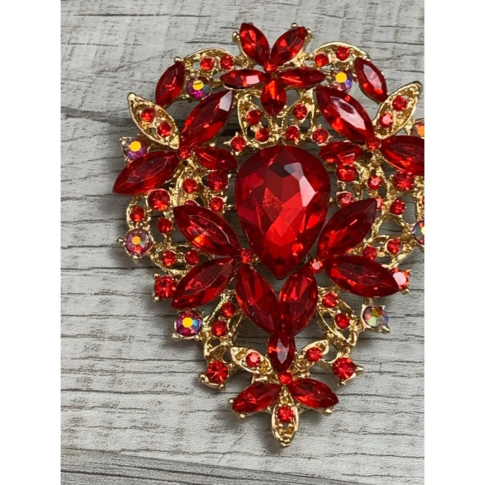 Set of 3 Red Rhinestone Gold Tone‎ Filigree Brooches Floral Heart Crystal Pins